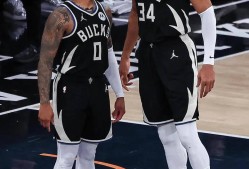 开云体育网页 -字母哥连续七场比赛得分超过赛况扑朔迷离，独行侠挑战极限！的简单介绍