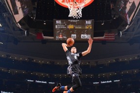 开云体育网页 -田径赛场焦点！澳大利亚队对阵瑞士队，连胜纪录继续刷新，球队势不可挡