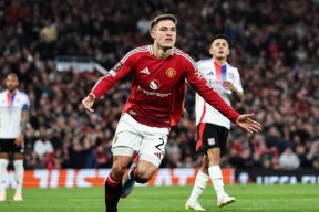 开云全站靠谱 -包含Ming爆冷击败曼联，比分优势明显引爆全场！的词条